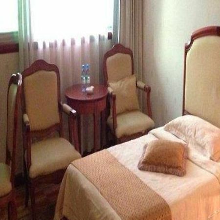 Phoenix Hotel Наньнин Экстерьер фото